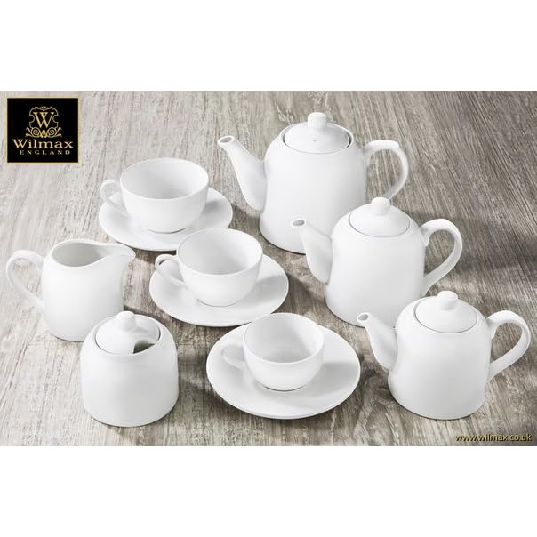 Elégant Set De Tasses à Café Avec Soucoupe En Porcelaine