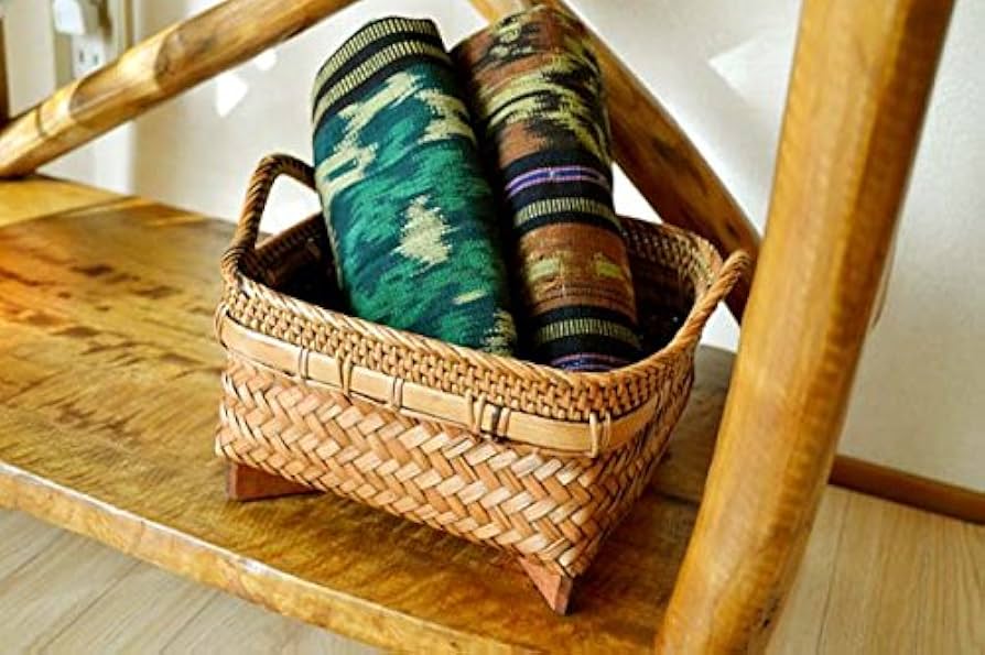 Amazon.co.jp: アジアン雑貨 バリ雑貨 ♪バリ島のラタン＆バンブー脚付