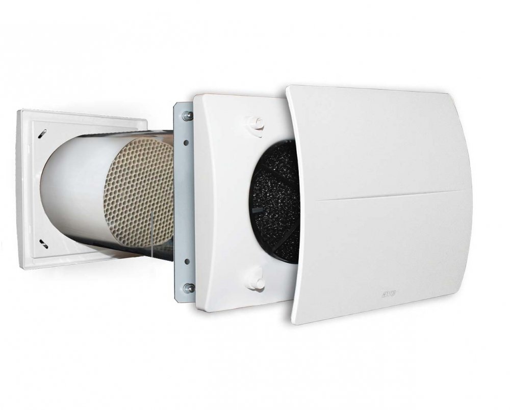 Recuperatore Solitair 150 EC 230V Unità' decentralizzata a singolo flusso alternato con recupero di calore AVE