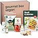 Foodist Vegane Box mit 7 veganen, internationalen Süßigkeiten, Snacks, Lebensmitteln zum Kochen und Frühstück inkl. Booklet mit Rezepten – Geschenk Set für Frauen und Männer