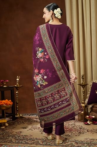 Image of Janasya Women's Chanderi Silk Yoke Embroidered Straight Kurta Set