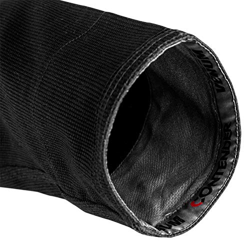 Close-up del puño del Kimono Venum Contender EVO negro mostrando el diseño reforzado.