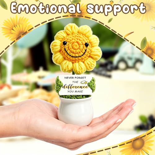 Muñeca de girasol crochet artesanal decorativa miniatura 4