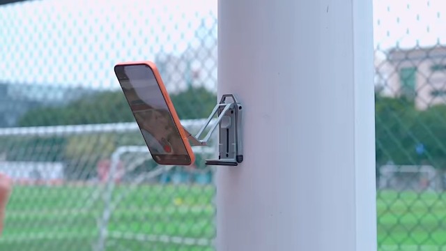 Amazon.com: OMOTON TP02 360°Rotating for MagSafe Tripod Mount