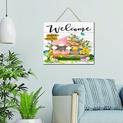 Décoration murale en bois : la solution pour réchauffer vos murs blancs vides