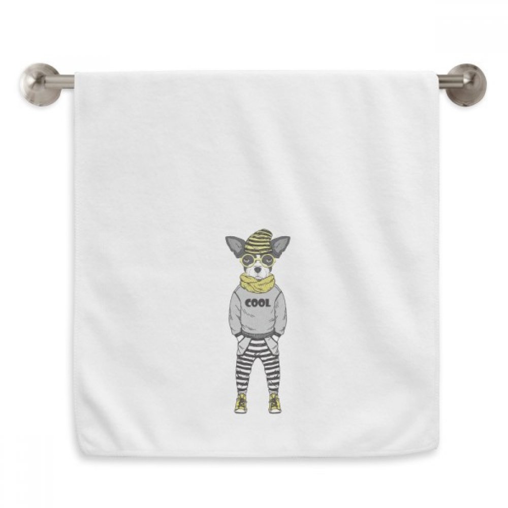 Serviette pour chien blanche et moelleuse avec illustration diadème
