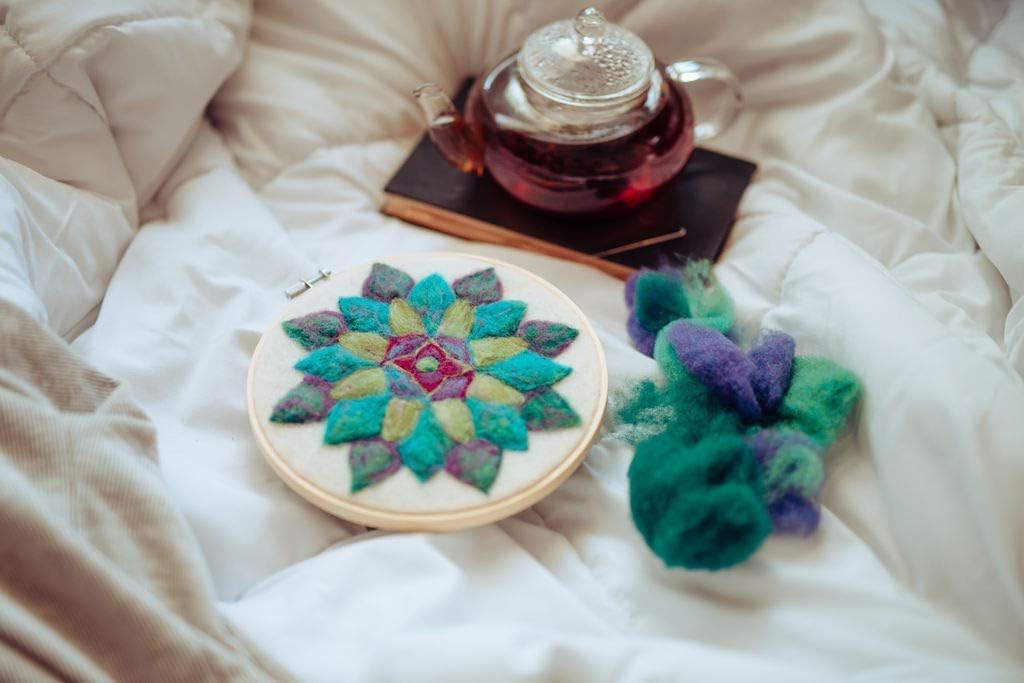 Mandala Needle Felting Kit - Felted Wool Wall Hanging - Beginner Felt Fiber Art Craft Kit - Gift for Crafter
