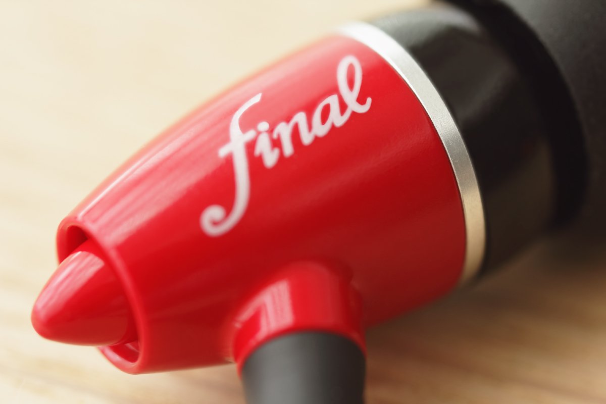 ファイナル オーディオ ダイナミック型イヤホン Adagio III RED & WHITE FI(中古品) Amazon.co.jp: final Adagio III ダイナミック型イヤホン レッド