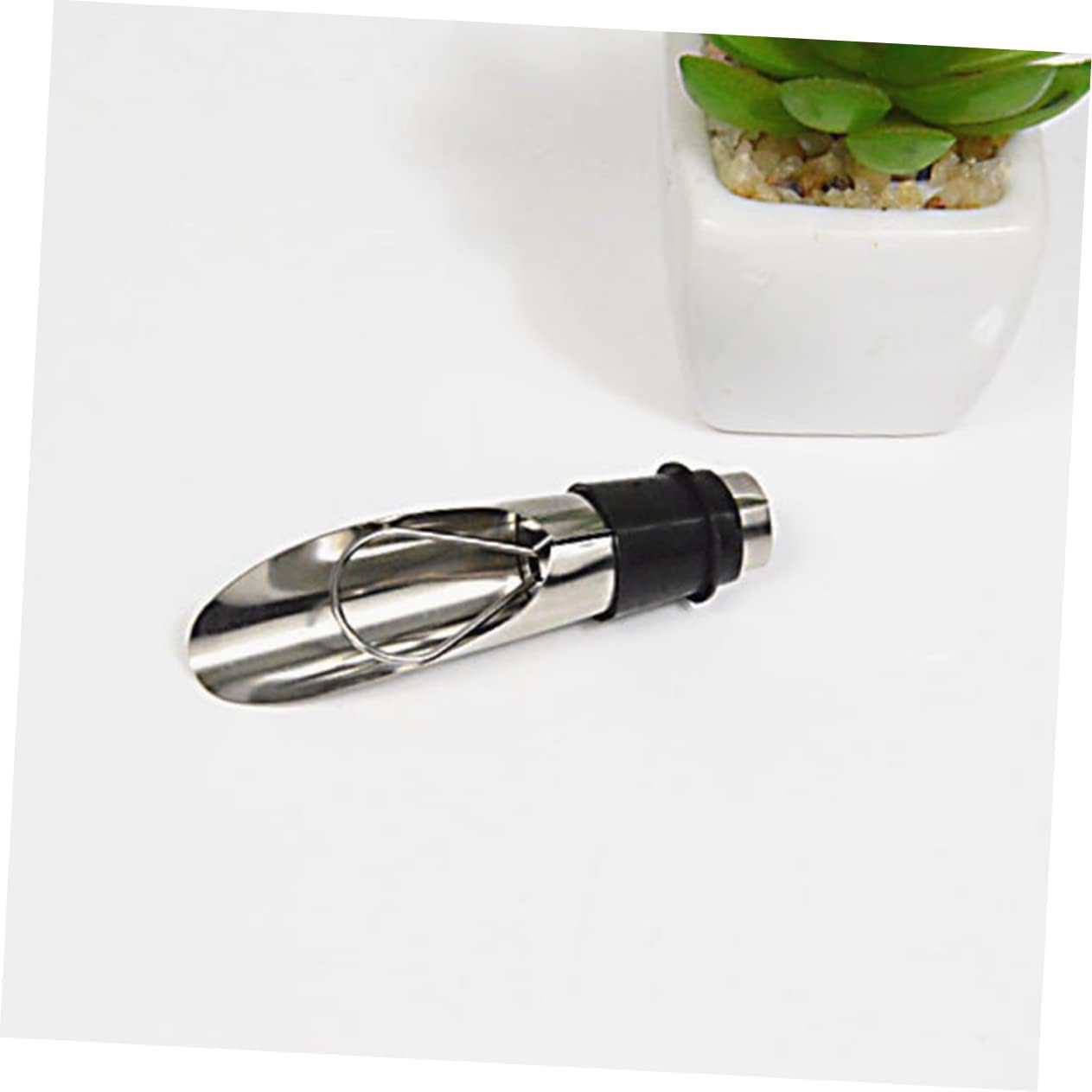 10-Piece Stainless Steel Wine Pourer and Stopper Set Creative Wine Aerator Bottle Spout for Home Restaurant and Banquet Use