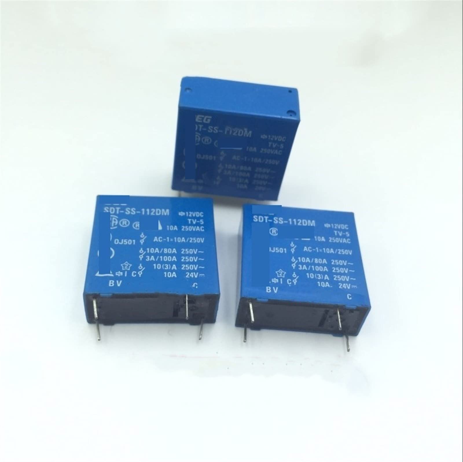 Relais SDT-SH-124DM 24VDC 10A haute performance pour commutation stable