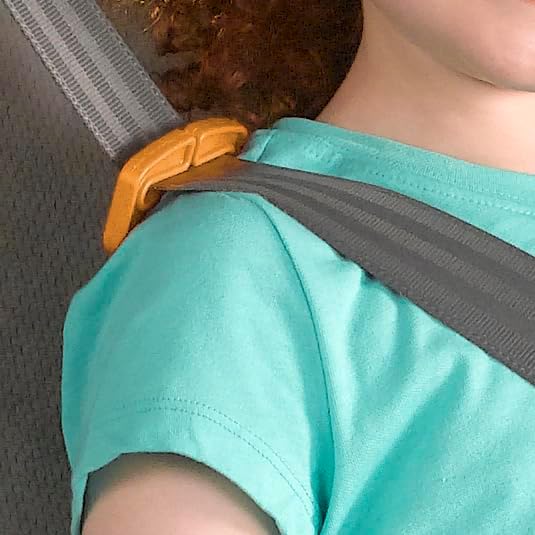 Chicco GoFit Backless Booster Car Seat Without Latch Attachment, Travel Booster Seat for Car, Portable Car Booster Seat for Children 40-110 lbs., Shark/Black/Grey - 5
