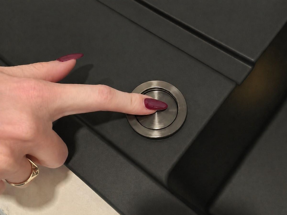 GranMaster Premium Raumsparsiphon für 2-Becken-Spülbecken Gunmetal – Ablaufgarnitur mit Exzenterbedienung, rundem Überlauf und Geräteanschluss für Waschmaschine/Geschirrspüler