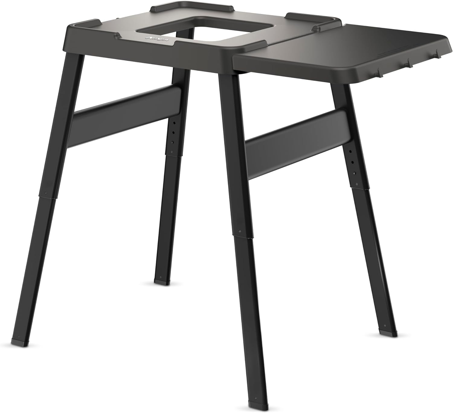 Ninja Woodfire Outdoor-Ofen, 8-in-1-Pizza- Ofen, BBQ-Smoker mit Bratrost, OO101EU + verstellbarer Ständer und Beistelltisch 4718J800EUUK