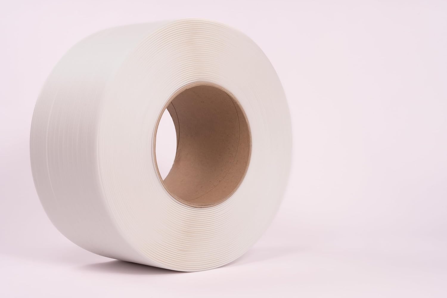 Nastro Reggetta in Polipropilene PP – 1 Rotolo 2800m Bianco, 12mm Larghezza, 0,6mm Spessore, Resistenza 158kg – Ideale per Macchine Reggiatrici Automatiche e Manuali