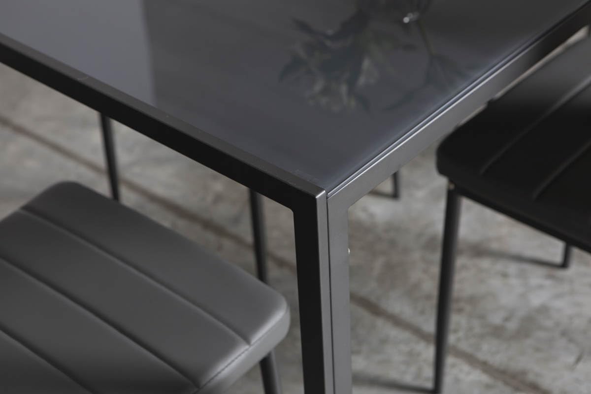 SIEDITI FUORI E DENTRO Set pranzo Tavolo Rettangolare Ettore + 4 Sedie Imbottite con schienale alto Lidia (Grigio Scuro)