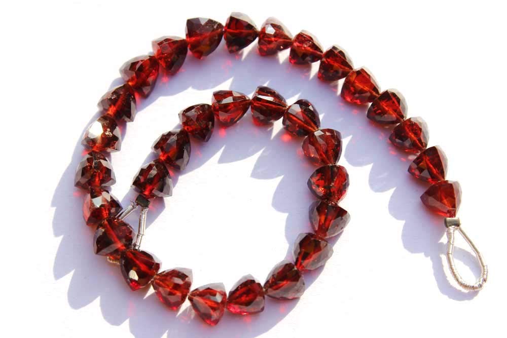 Grenat naturel trillion AA+ perles haut de gamme pour création bijoux