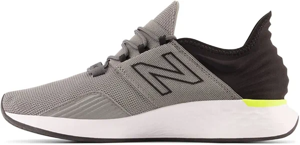 New Balance Kid's Fresh Foam Roav V1 Lace-up Running Shoe, Black, 7