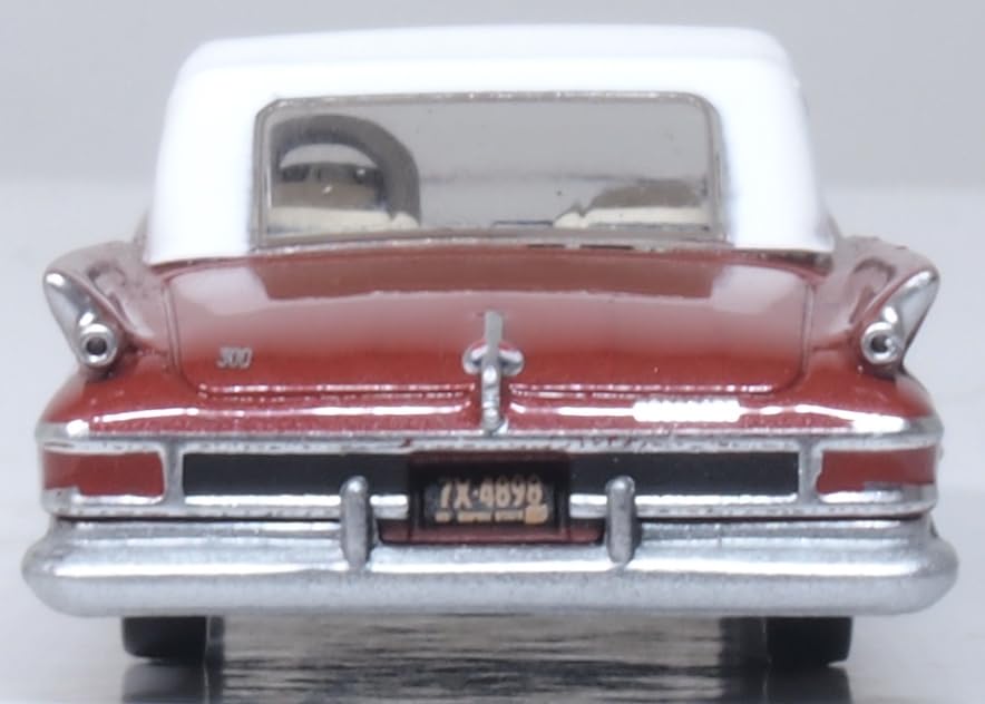 Modelo a escala 1:87 Chrysler 1961 300 Convertible Metal miniatura 6