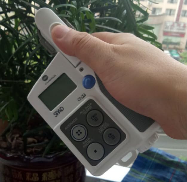SPAD-502Plus Chlorophyll Meter Plant Chlorophyll Content Tester Plant Nutrition Tester High-Precision Detection of Chlorophyll and nitrogen Content, Fast Measurement, Data Storage and Analysis