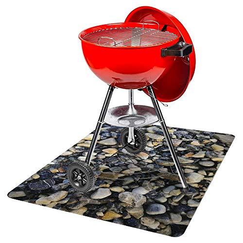 Resilia - Grill and Garage Protective Mat - Decorative Embossed Diamond Plate Pattern