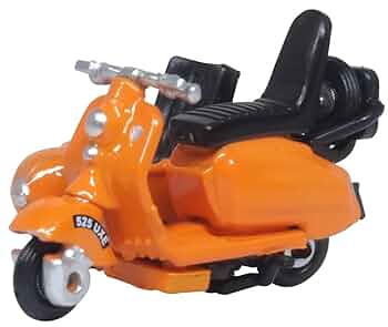 Oxford Diecast　ミニカー Amazon.com: Oxford Diecast 1960's Scooter and Sidecar Orange