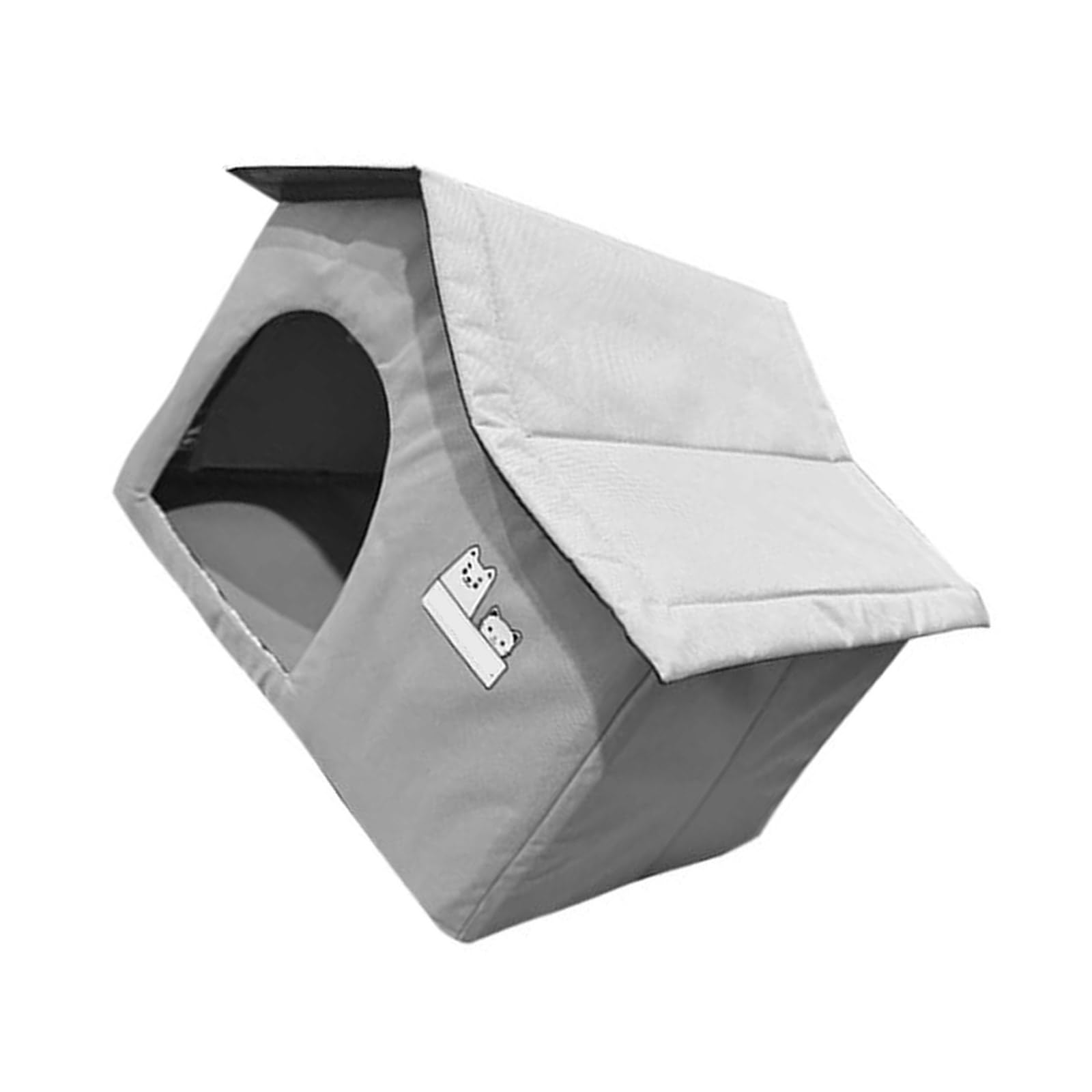 Maison de repos isolée pour chats dans le jardin lors des journées de canicule