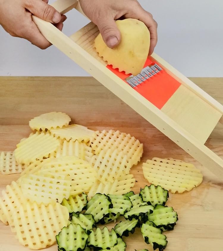 Stainless Steel Potato Presses Tools- Manual Wave Cutter for Perfectly Cut Potatoes, Vegetables & Fruits Cutting Tools - Essential Kitchen Gadget
