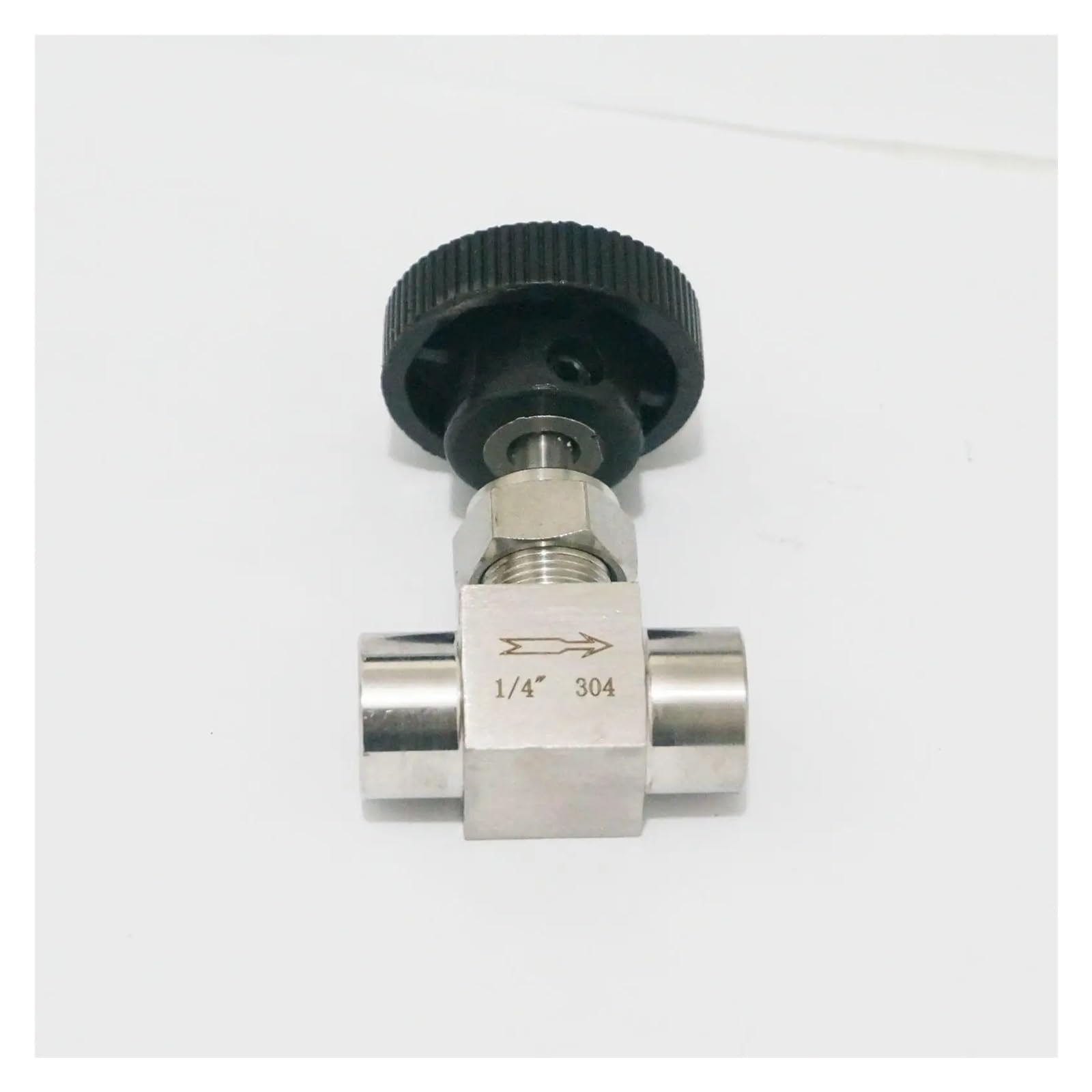 1/4" Equal Female Thread 304 Stainless Steel Shut Off Valve Needle Valve 915 PSI