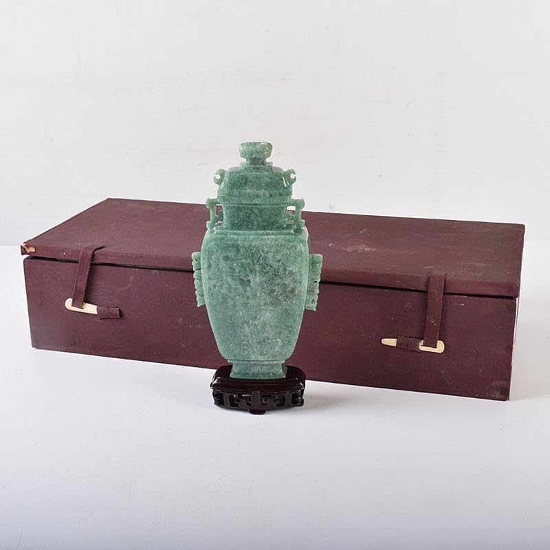 中国 玉石翡翠彫刻 飾壷 約530g 唐木台付 D R8759