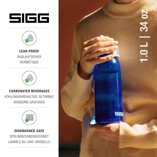 Sigg - Tritan Trinkflasche - Total Color ONE Blue - Für Kohlensäurehaltige Getränke Geeignet - Spülmaschinenfest - Auslaufsicher - Leicht - BPA-frei - Blau - 1L 2