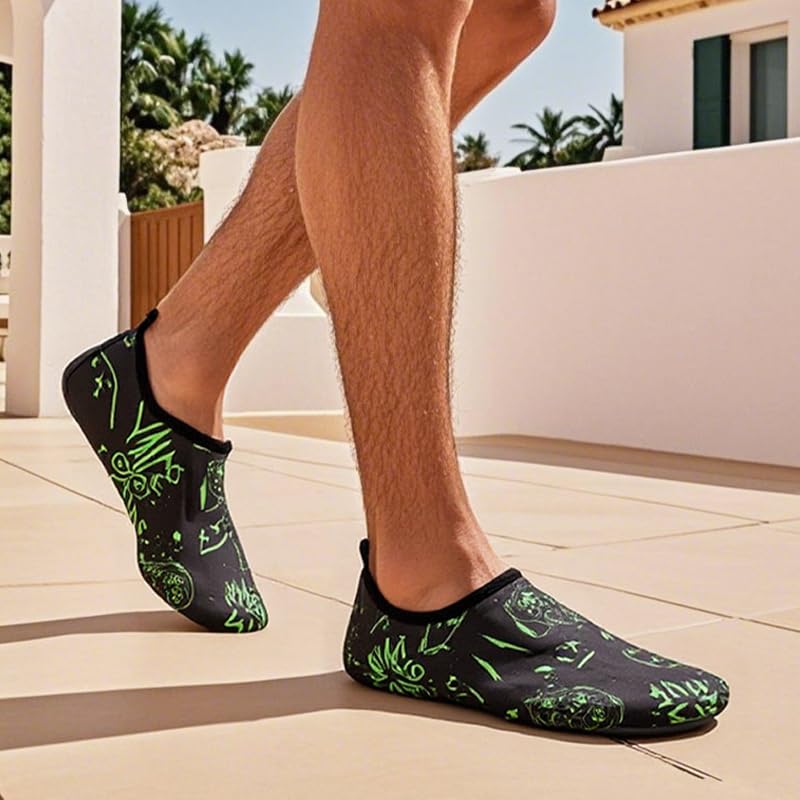 Water Sports Shoes Barefoot Quick-Dry Aqua Yoga Socks Slip-on Swimming Shoes for Men Women Beach Yoga