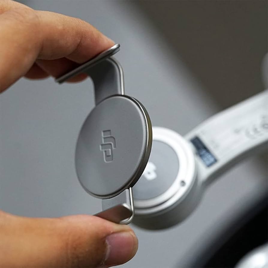 【美品】DJI OM4 スマートフォン用ジンバル　付属品あり Amazon.co.jp: 【国内正規品】DJI OM 4 スマートフォンジンバル