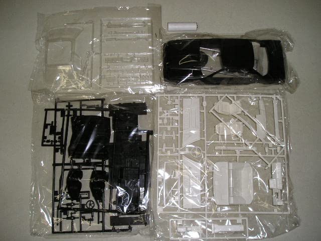 Amazon.co.jp: フジミ 1/24 峠 スカイライン GTS-R R31 : おもちゃ