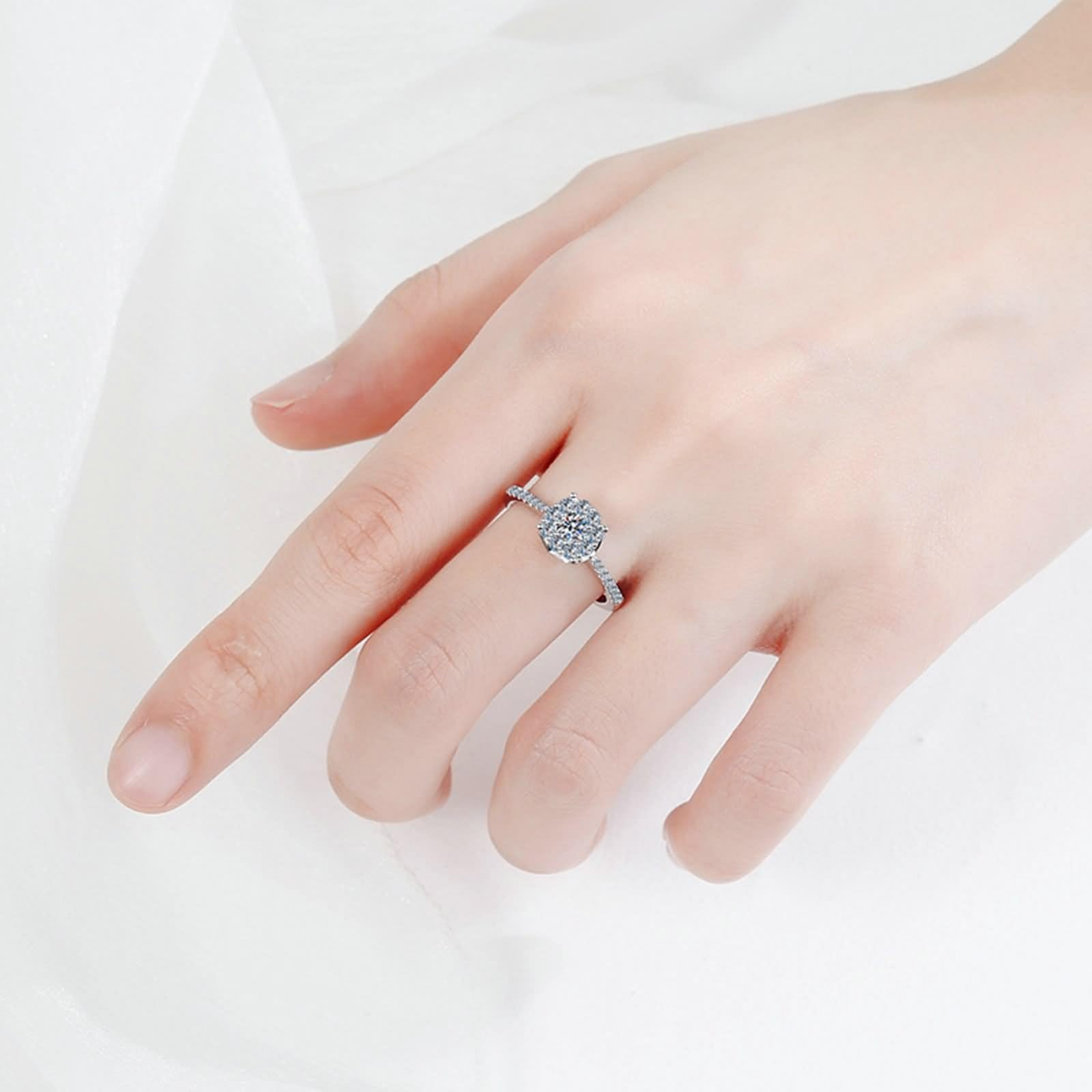 Anello in argento Sterling 925 con moissanite, adatto per feste di compleanno