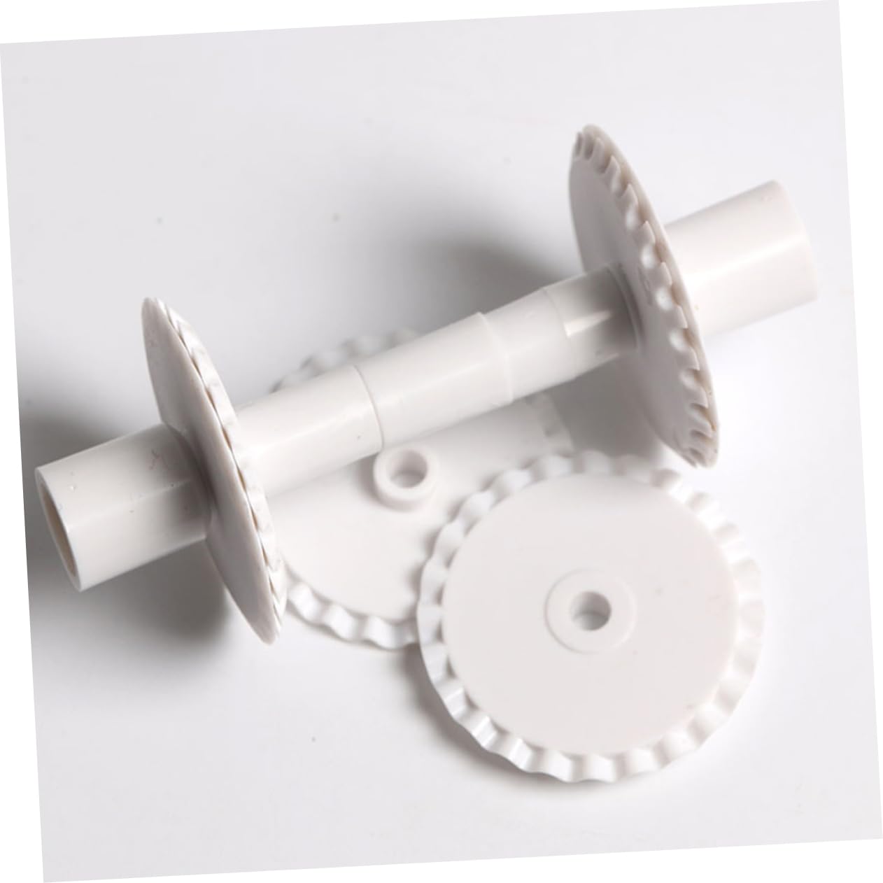 Roulette à Pâtisserie 6 Pièces en Plastique Blanc pour Gâteaux en Fondant | Pâtisserie Accessoires, Coupe-pâtes Décoratif Gaufré, Réalisation de Gâteaux en Fondant