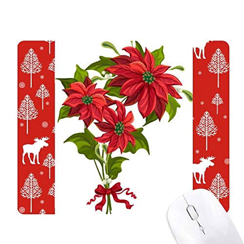 Souris de Noël sous les fleurs de poinsettia rouge style forêt