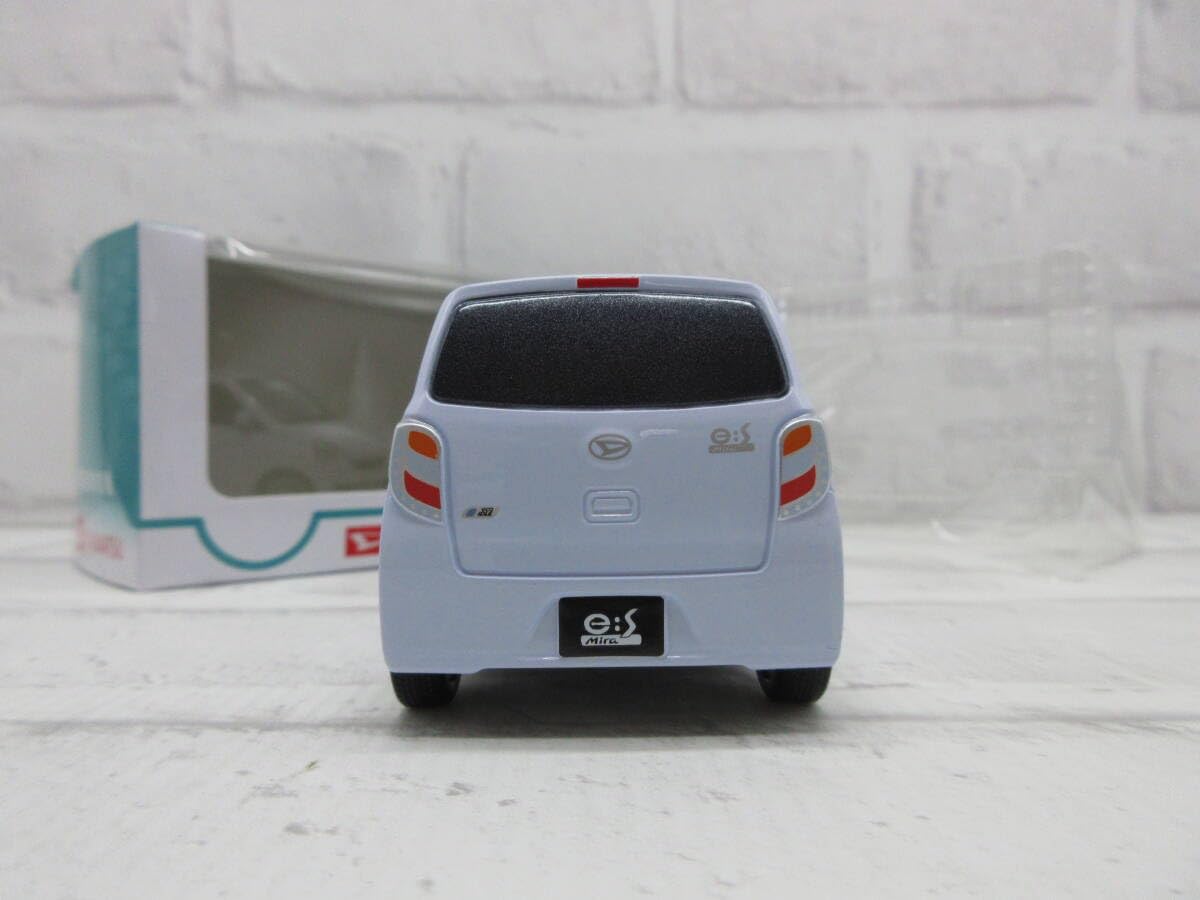 Amazon | ミニカー ダイハツ 初代ミライース Mira e:s 後期