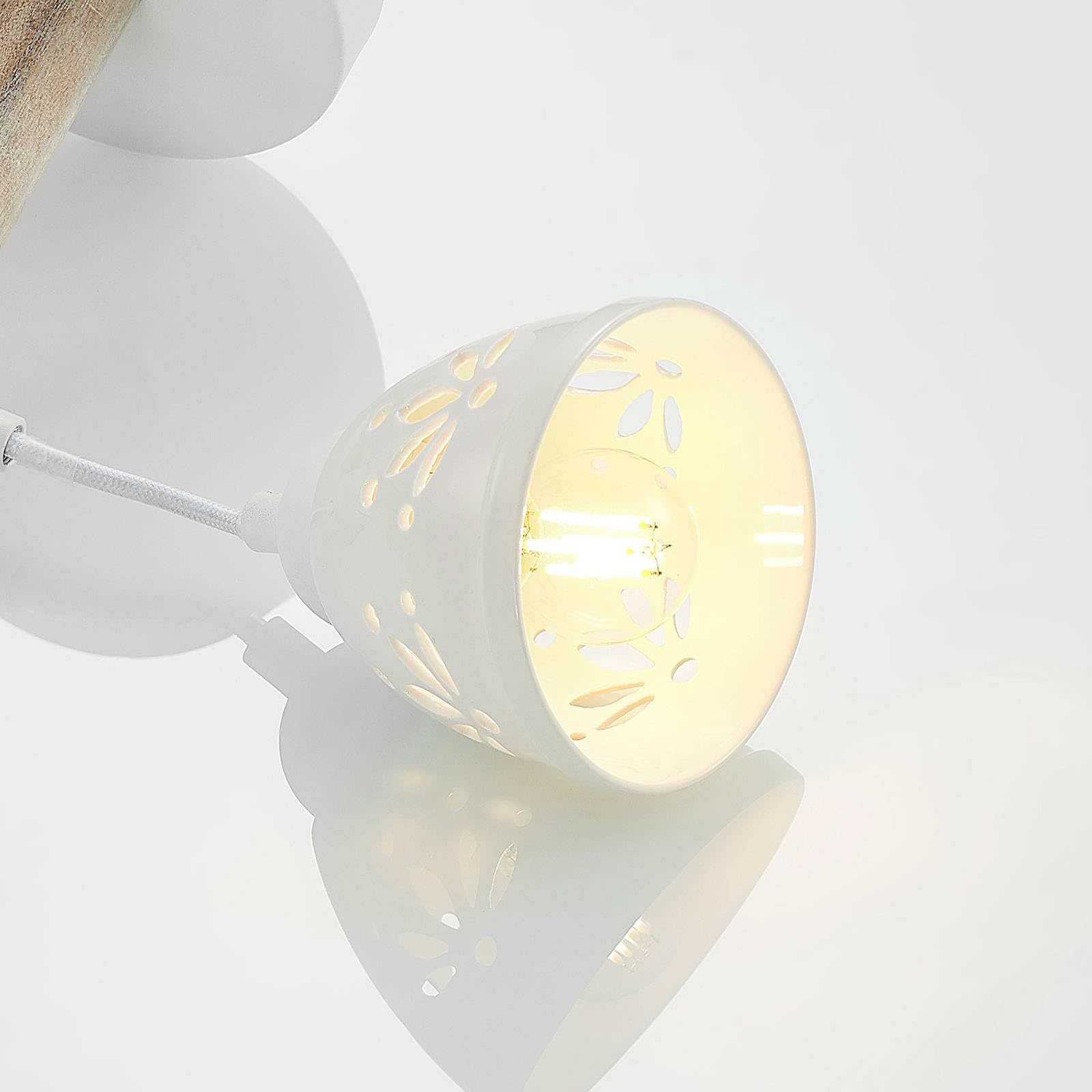 Lindby Wandleuchte, Wandlampe Innen Pimana (Landhaus Vintage Rustikal) aus Holz (1 flammig E14) - Wandstrahler Wandbeleuchtung Schlafzimmer/Wohnzimmer Wohnzimmerleuchte