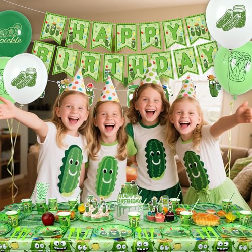 Bannière et tasses anniversaire cornichon au design insolite