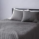 Amazon Basics Cotton Jersey Quilt and Shams Bed Set, Down-Alternative Quilt - King, Dark Gray