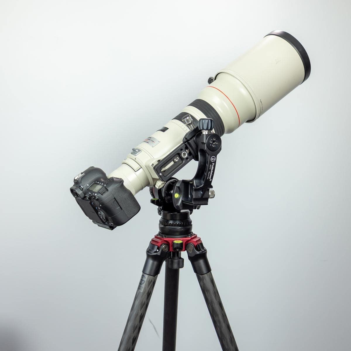 High-End Gimbal Attachment with Camera and Telephoto Lens