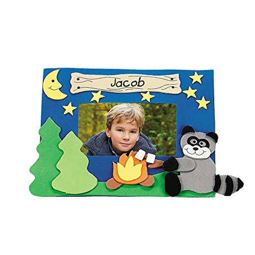 Fun Express Camp Raccoon Picture Magnet Craft Kit - DIY Crafts for Kids and Fun Home Activities - Vacation Bible School Supplies/Decor - Makes 12
