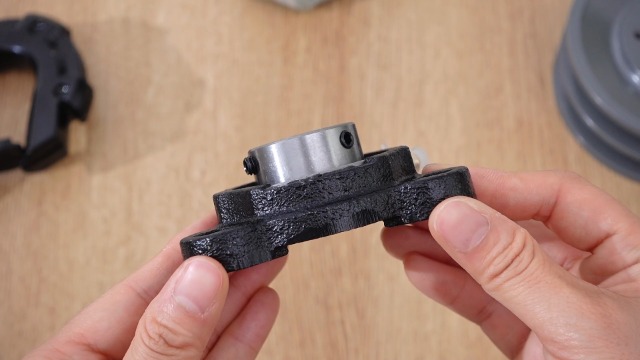 Image of 2 Pcs 1'' Three Bolt Flange Bearing, Insert Bearing SB205-16, Cast Iron Housing FCT205, SBFCT205-16G, SBTRD205-16G, FHSF3X205-16G, VF3S-116