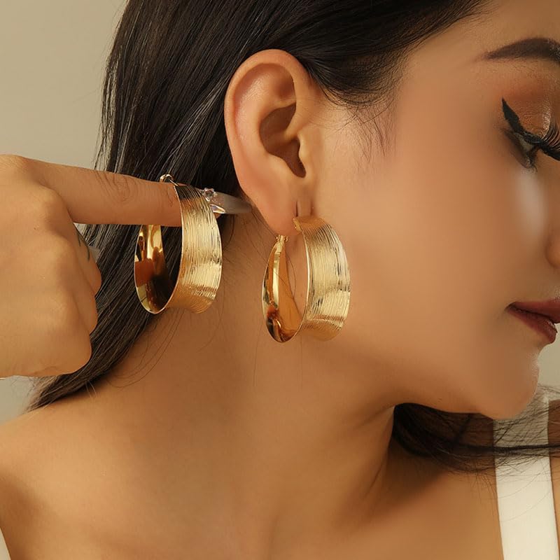 Gold Hoop Earrings for Women Large Huggie Hoop Earrings Exaggerated Big Circle Earrings Wide Silver Hoop Earrings Trendy Gold Statement Earrings Jewelry for Women - Image 2