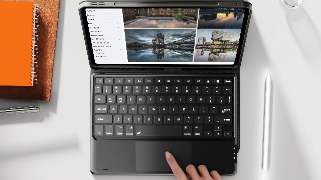 Amazon.com: CHESONA Keyboard Case for iPad Pro 11 inch (M4
