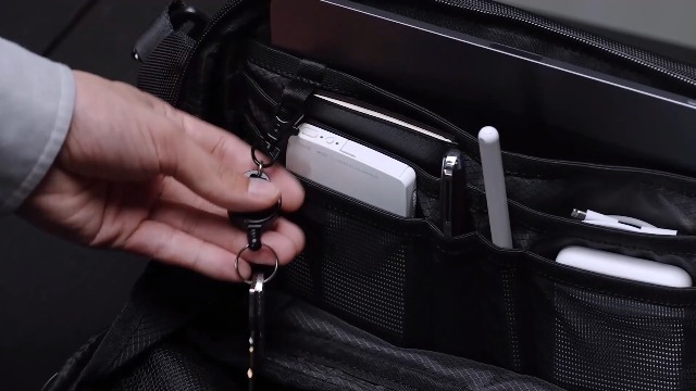 Amazon.co.jp: [zepirion] ボディバッグ メンズ ショルダー