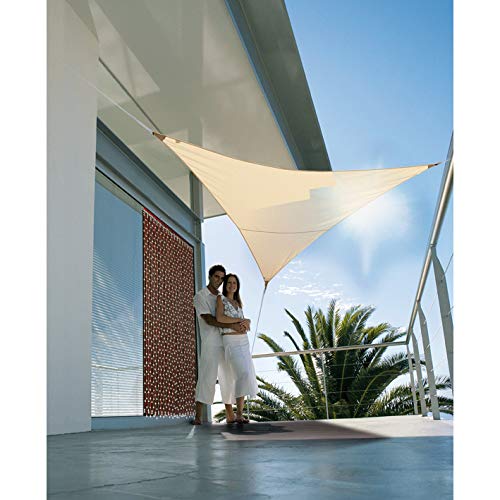 Voile d'ombrage triangulaire Serenity 5x5m de couleur sable anti-UV
