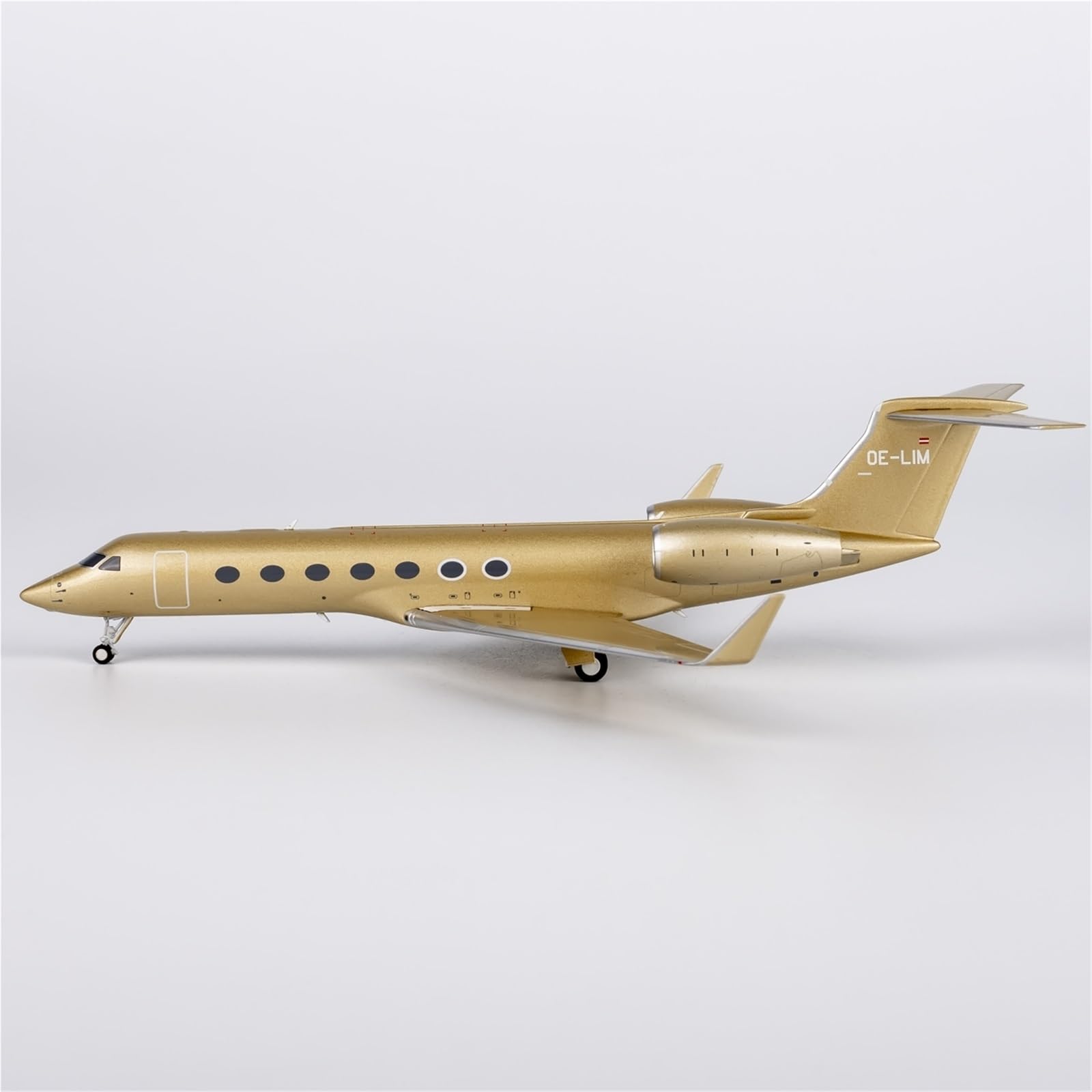 Model redukcyjny samolotu 14CM 1/200 Model Samolotu Zestaw Do Avcon Jet Gulfstream G550 OE-LIM Duży Model Samolotu Odlewanego Ciśnieniowo Model lotniczy Replika samolotu