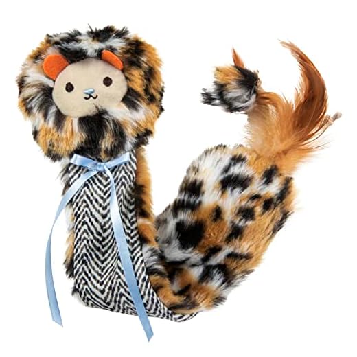 Instincts by SmartyKat Looney Lion Heart Kicker Plush Electronic Sound Refillable Cat Toy w/HappyNip Tube (Catnip & Silvervine) - Multicolor, One Size