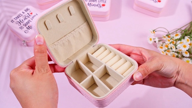 Amazon.com: Unittype 6 Pack Teacher Gifts Women Travel Jewelry Box